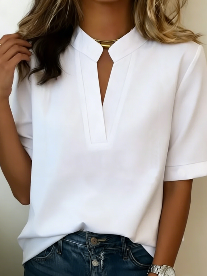 Margaux | Bluse Chic mit V-Ausschnitt und Gold-Detail