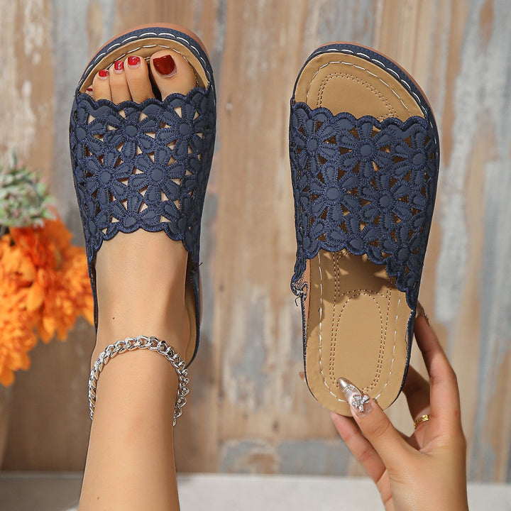 Karen I Orthopädische Sandalen auf einem bequemen Keil