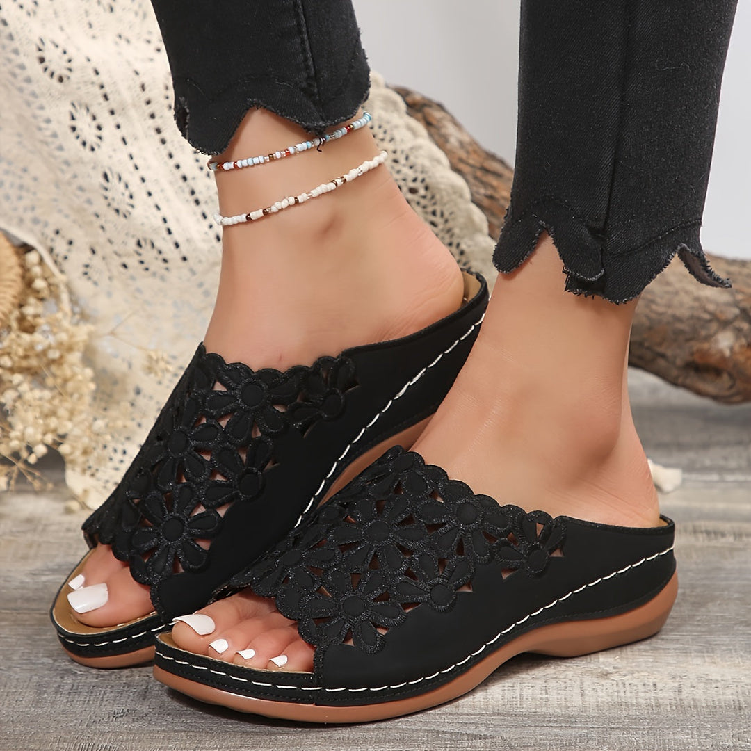 Karen I Orthopädische Sandalen auf einem bequemen Keil