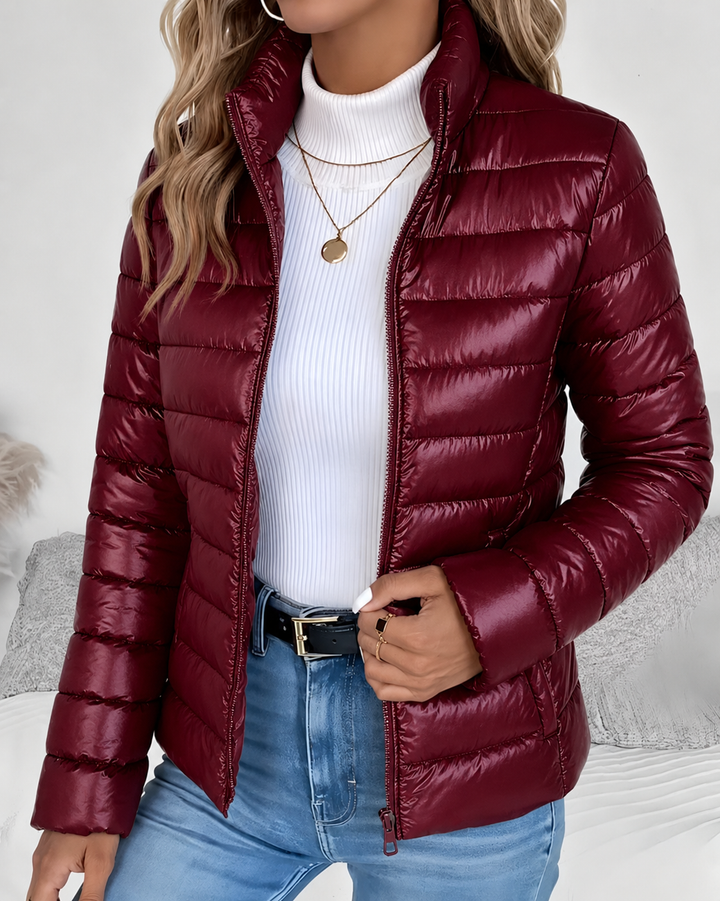 Eva I Leichte Pufferjacke mit Stehkragen und Reißverschluss