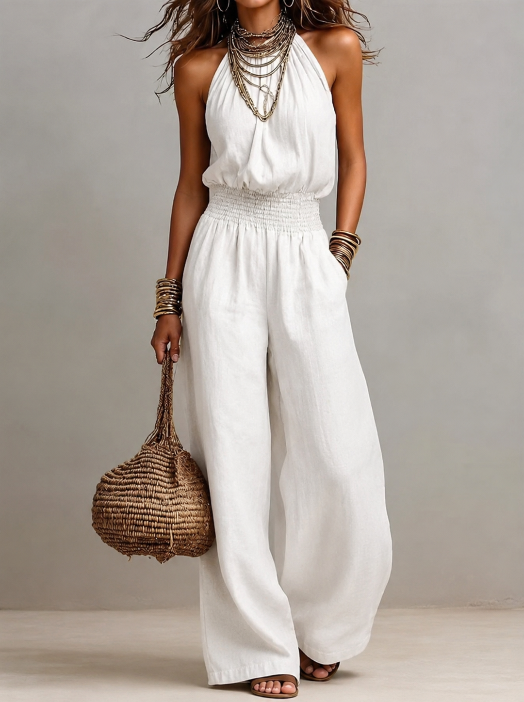 VALERIA | Halterneck Jumpsuit mit weitem Bein