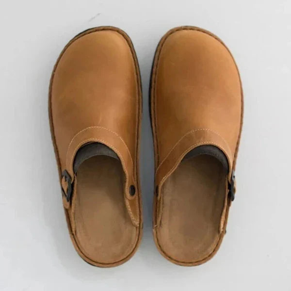 Clogs im alten Stil
