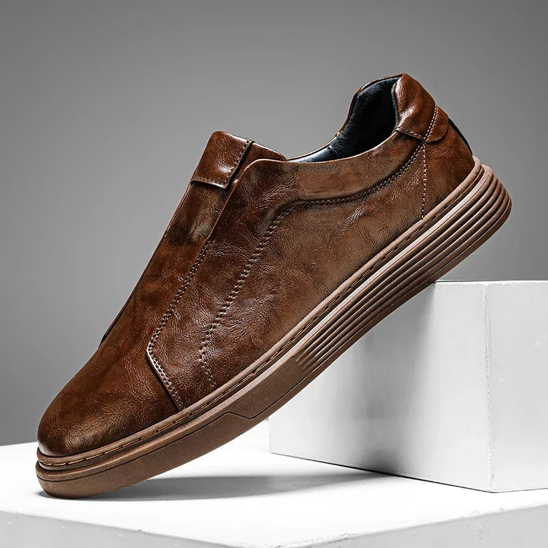 Klassische Leder-Slipper