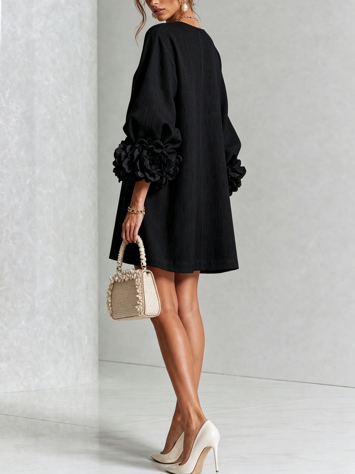 Florales Hemdblusenkleid mit auffälligen floralen Manschetten