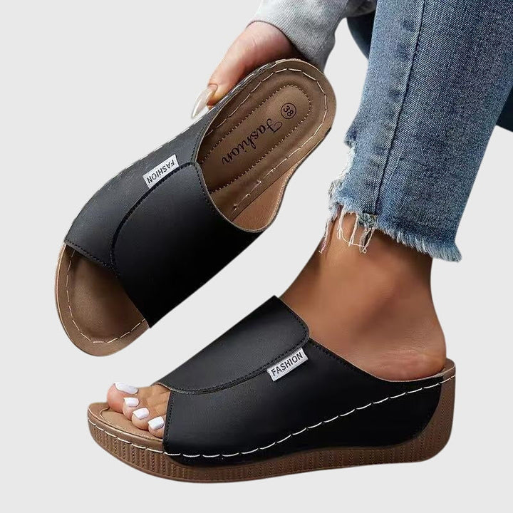 Esther™ | Stylische Orthopädische Sandalen
