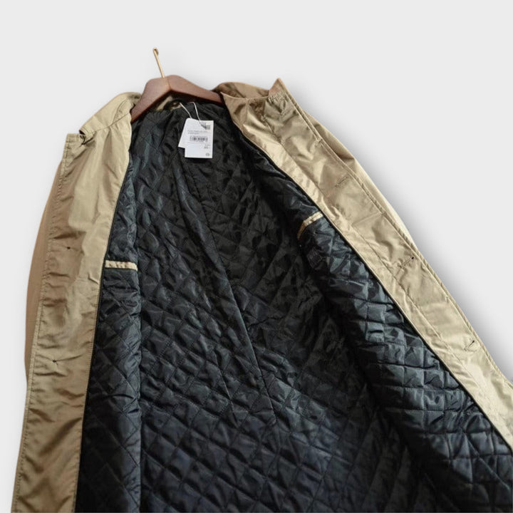 Eleganter Trenchcoat